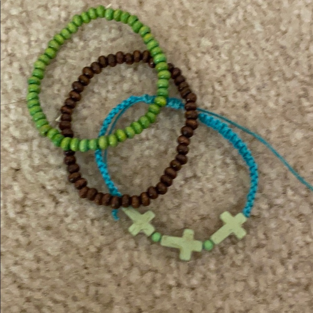 Set of 3 new bracelets